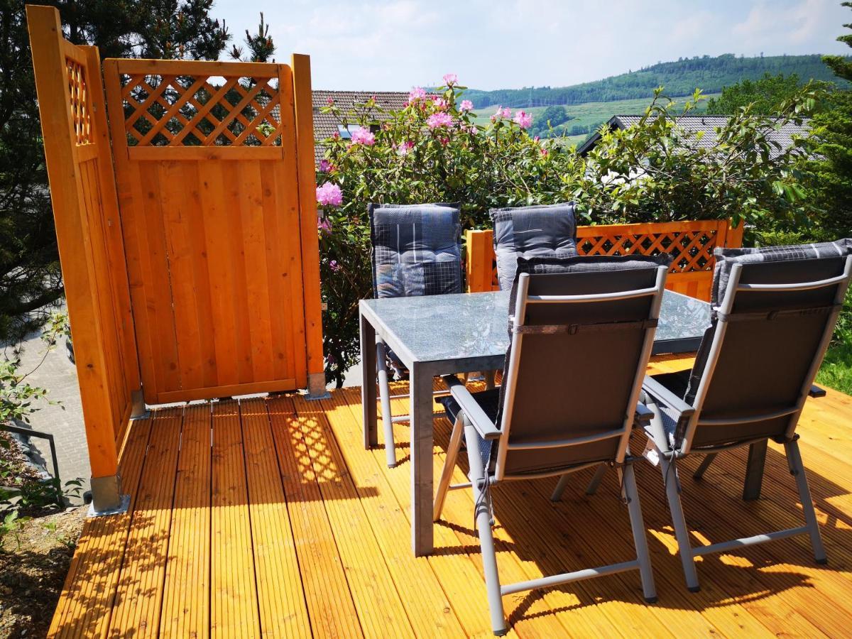 Ferienwohnung "Am Kreuzfelsen" Bestwig Ngoại thất bức ảnh